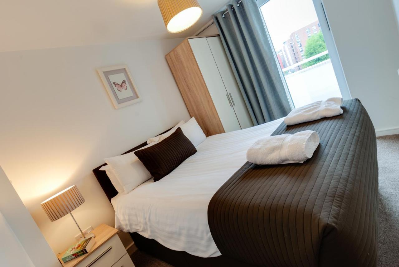 Base Serviced Apartments - The Docks Λίβερπουλ Εξωτερικό φωτογραφία
