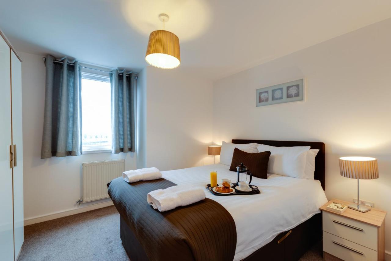 Base Serviced Apartments - The Docks Λίβερπουλ Εξωτερικό φωτογραφία