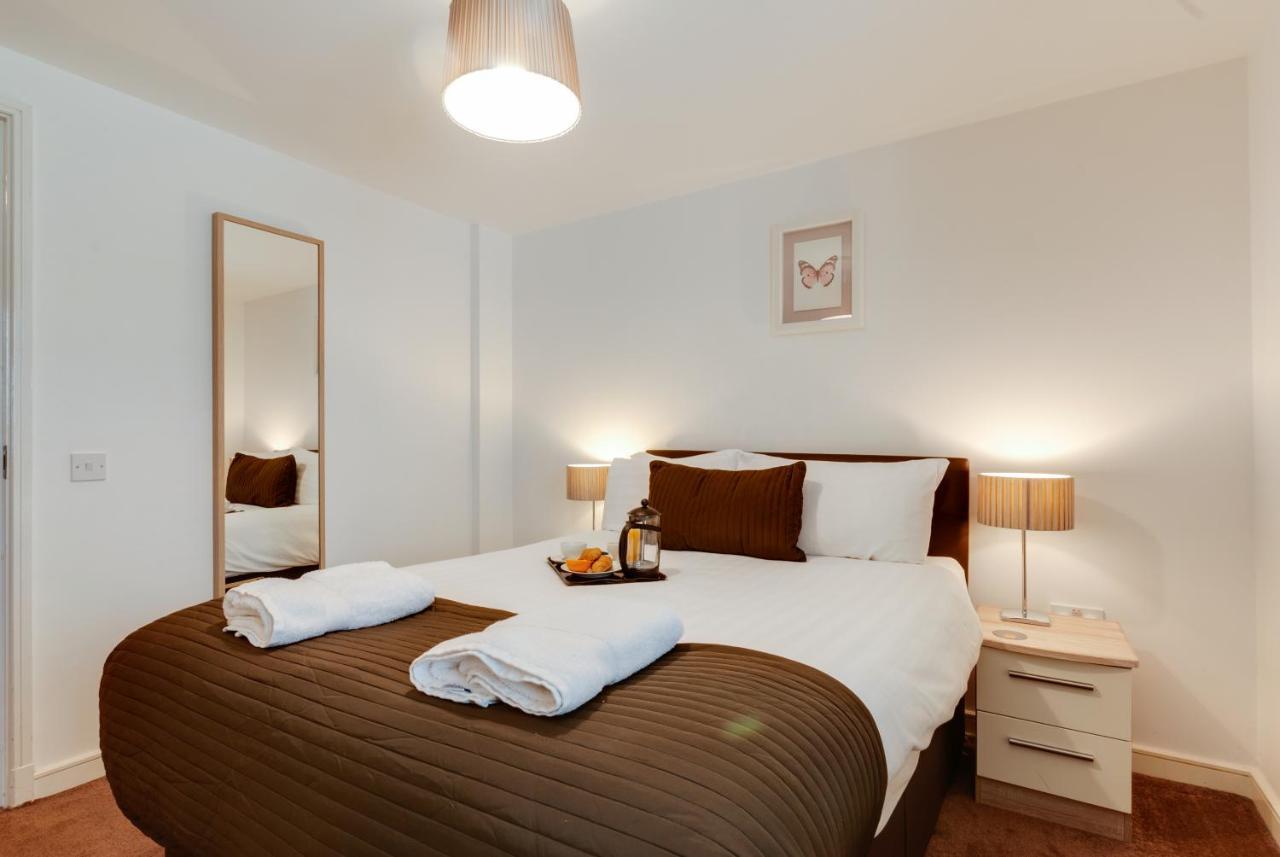 Base Serviced Apartments - The Docks Λίβερπουλ Εξωτερικό φωτογραφία