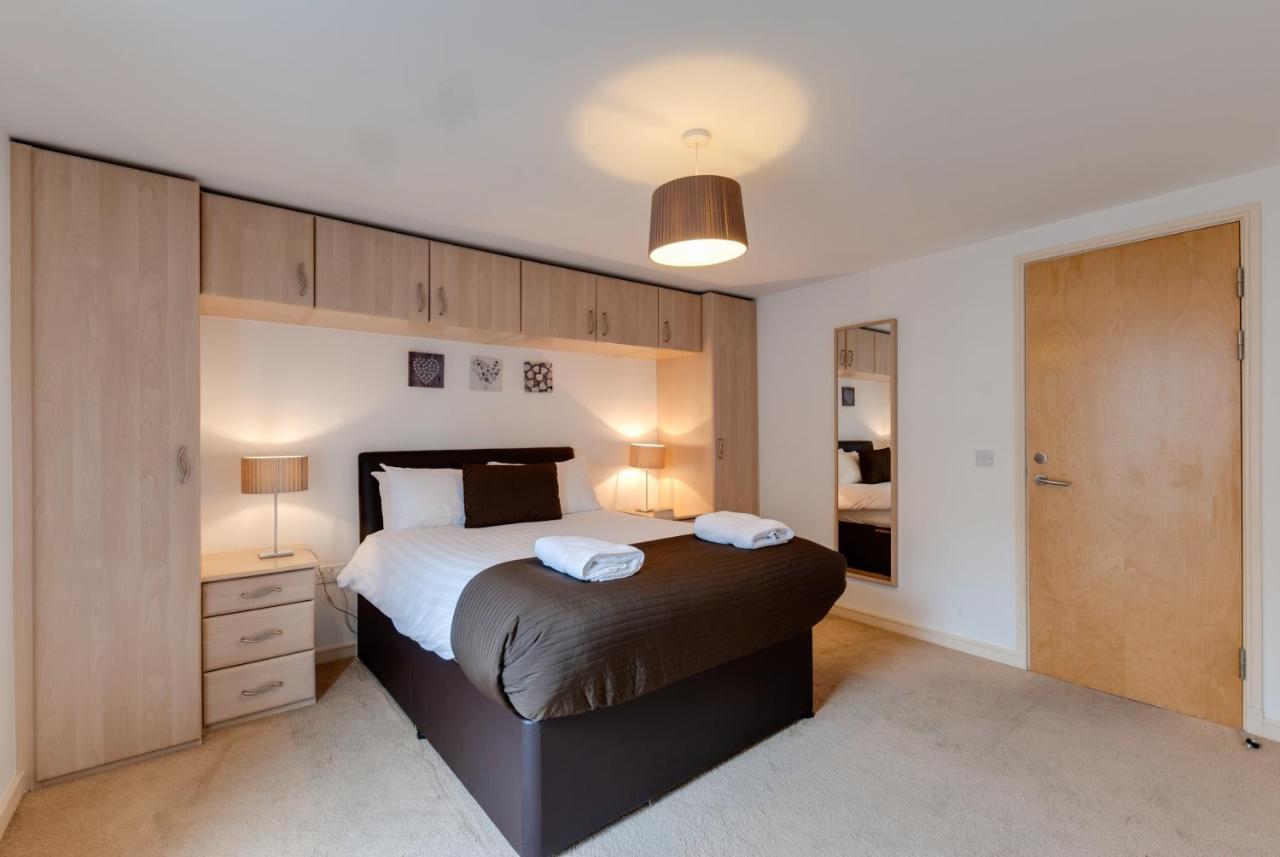 Base Serviced Apartments - The Docks Λίβερπουλ Εξωτερικό φωτογραφία
