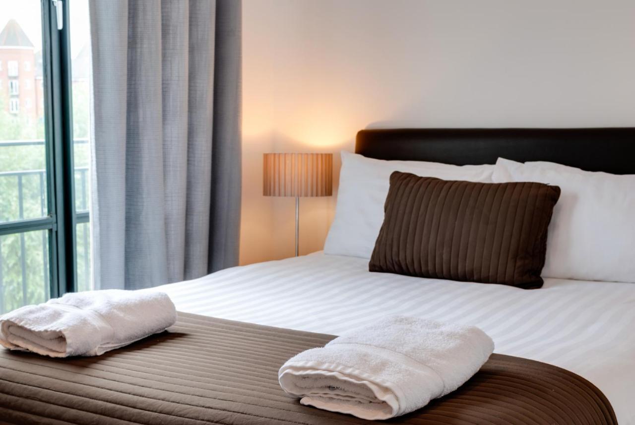 Base Serviced Apartments - The Docks Λίβερπουλ Εξωτερικό φωτογραφία